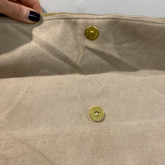 Arbonne Vegan Fold Over Clutch - Picture 4 of 11